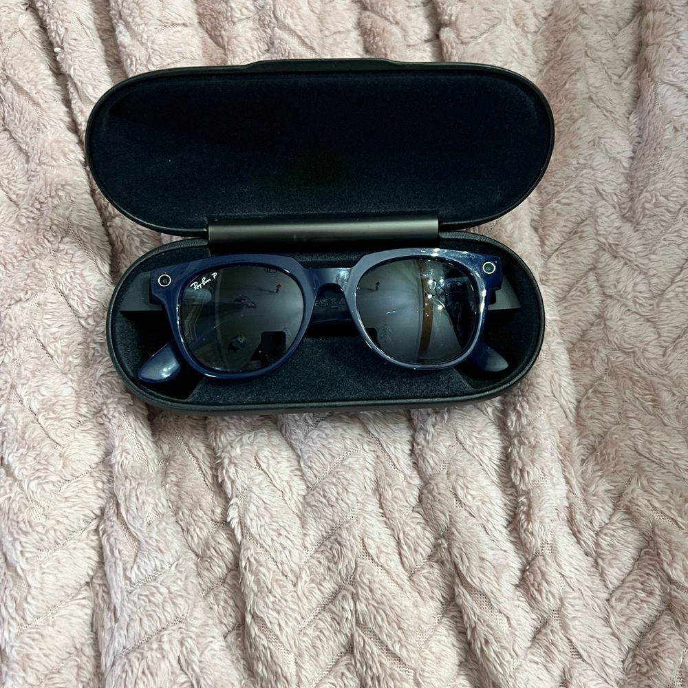 Rayban smart glasses